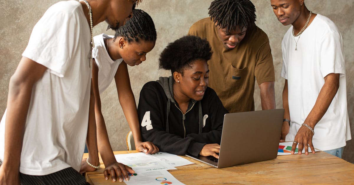 战双帕弥什：万影视app详情下载教程