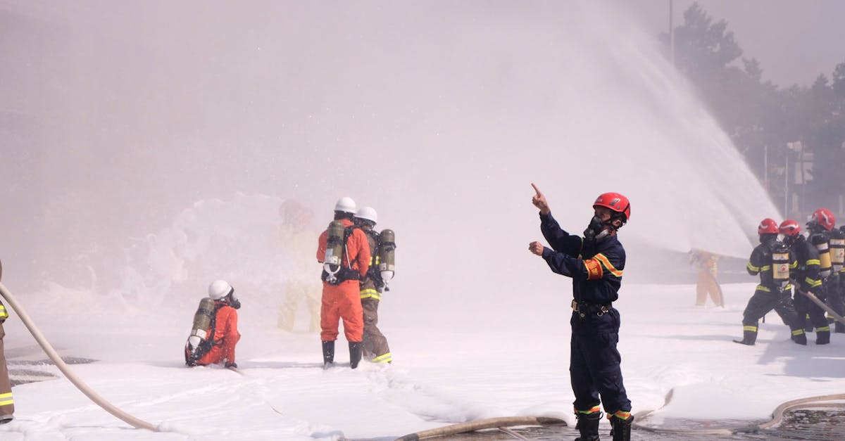 星美生活实名账号：“短信聊天中的爆发式表达和消极情绪管理”