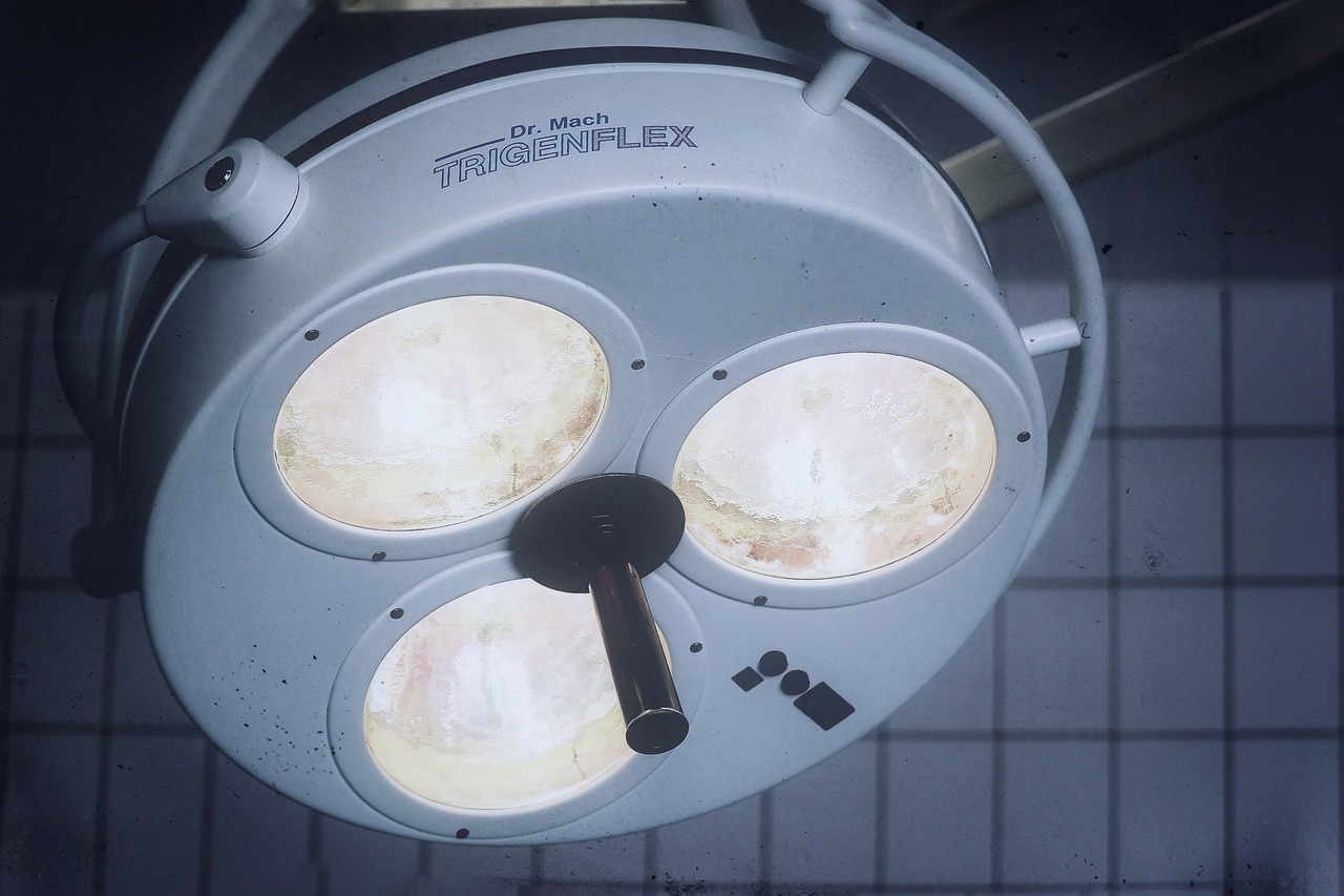 聚星如何采用多种渠道在竞争激烈的市场中脱颖而出？