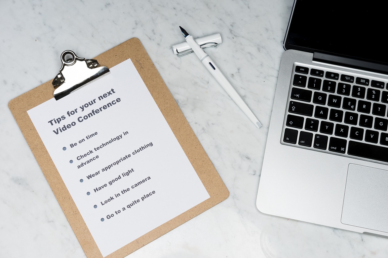 三五财富卡实名账号:小众首饰购买平台